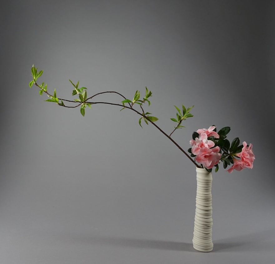 Ikebana, Sogetsu, Nageire