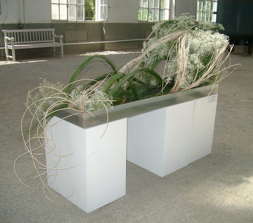 Ikebana, Sogetsu, Installationen, Wogen (von Ayako Graefe)